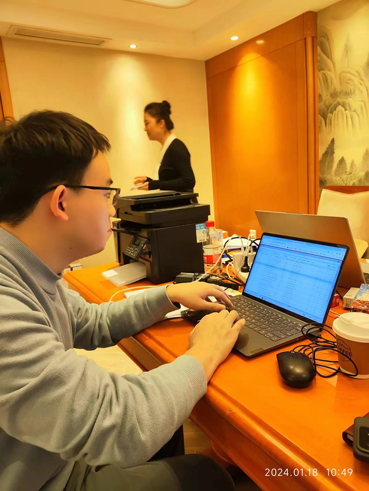 连云港十五届人大四次会议保障现场